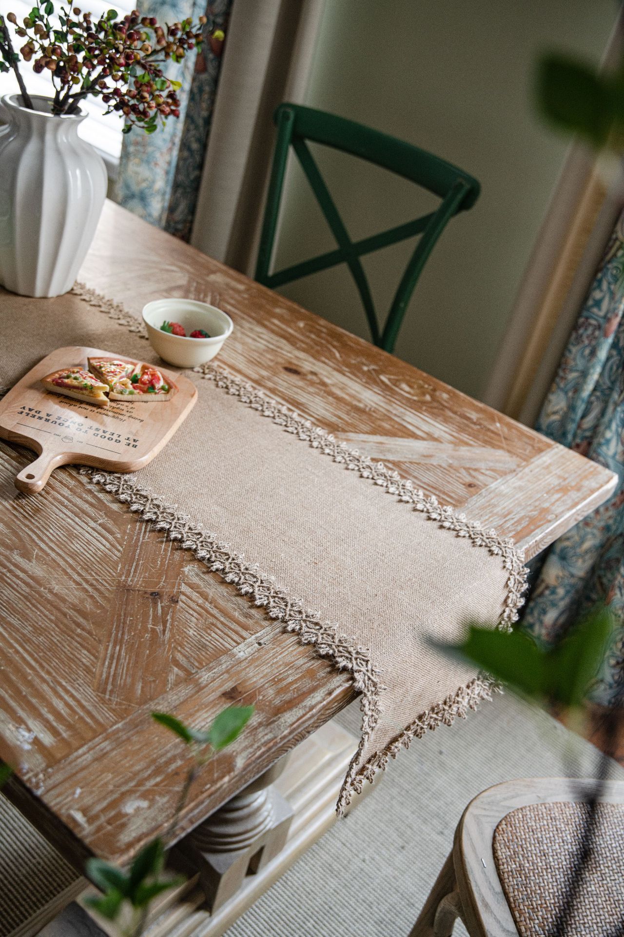Chemin de table en lin de jute - Home Textiles News avis et prix